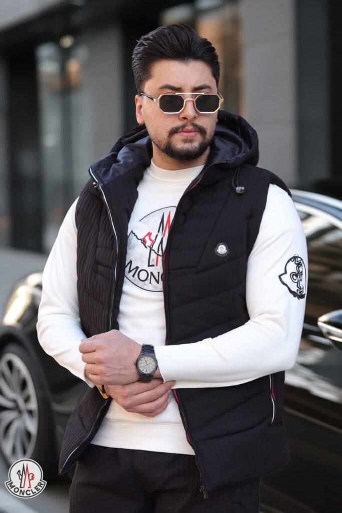 بيجما برشوت جاكار مقلم خريفي ماركة MONCLER - صورة 6