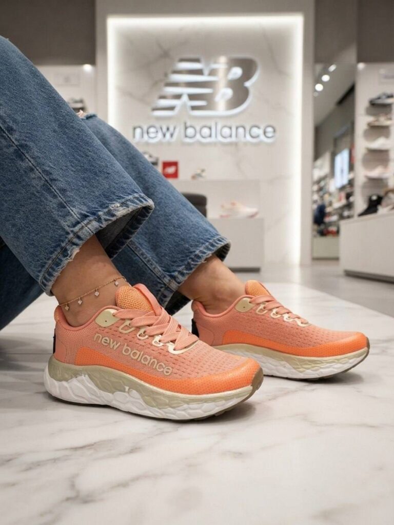 تريكو فيتنامي نسواني new balance - صورة 2